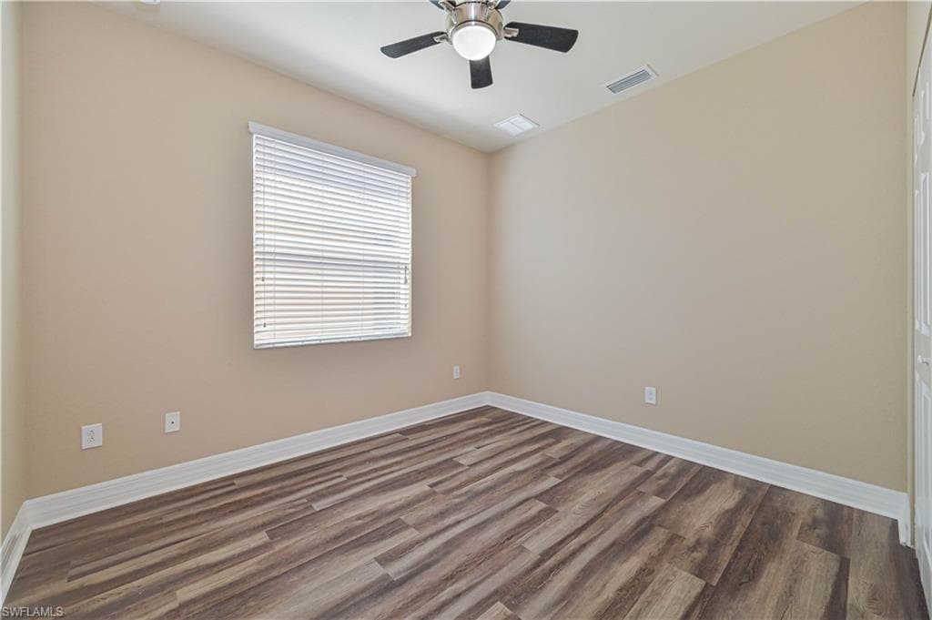 10474 Spruce Pine CT-19