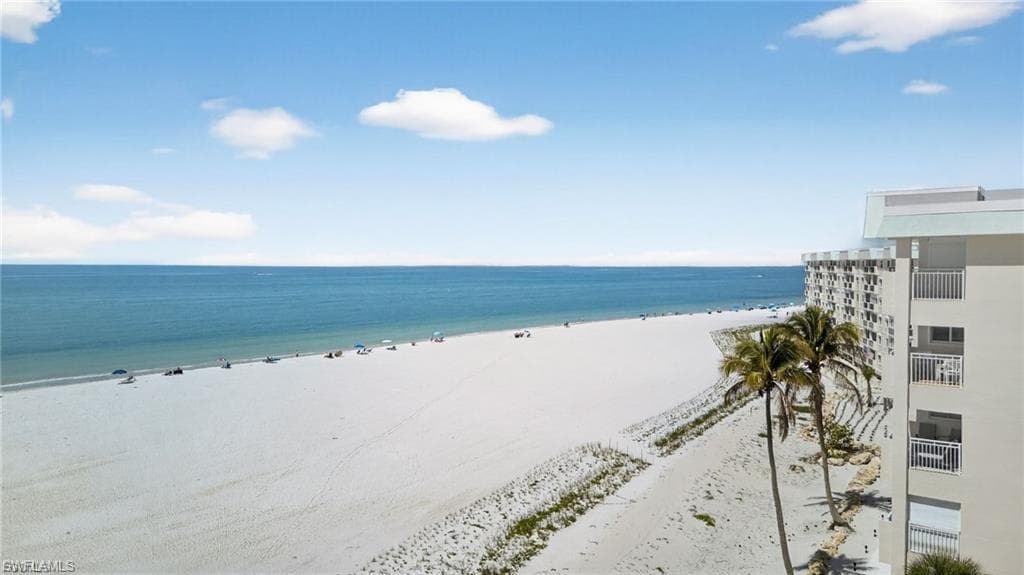 7400 Estero BLVD 308-27