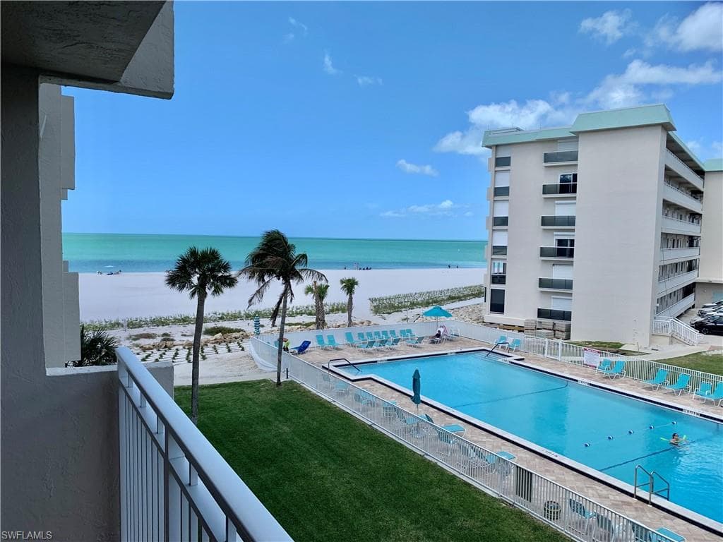 7400 Estero BLVD 308-2