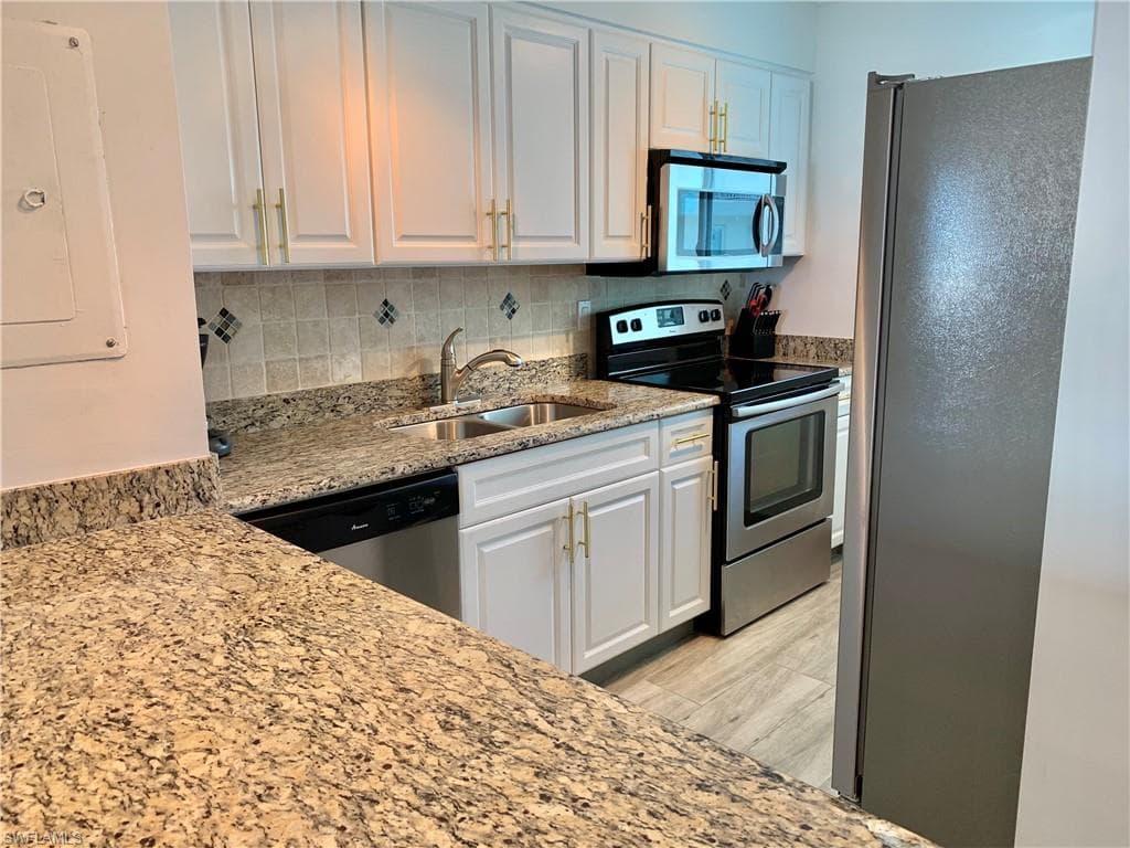 7400 Estero BLVD 308-5