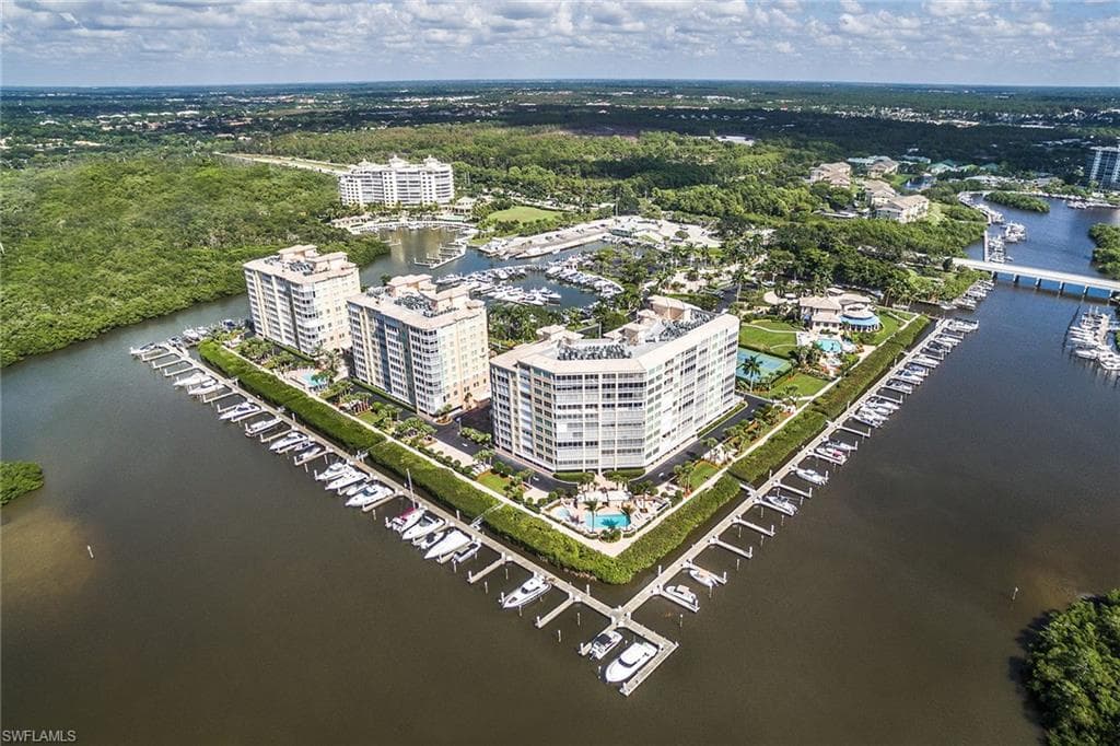 435 Dockside DR B703-32