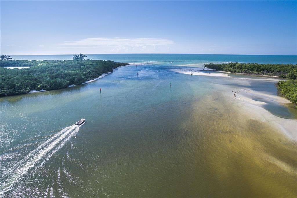 435 Dockside DR B703-35