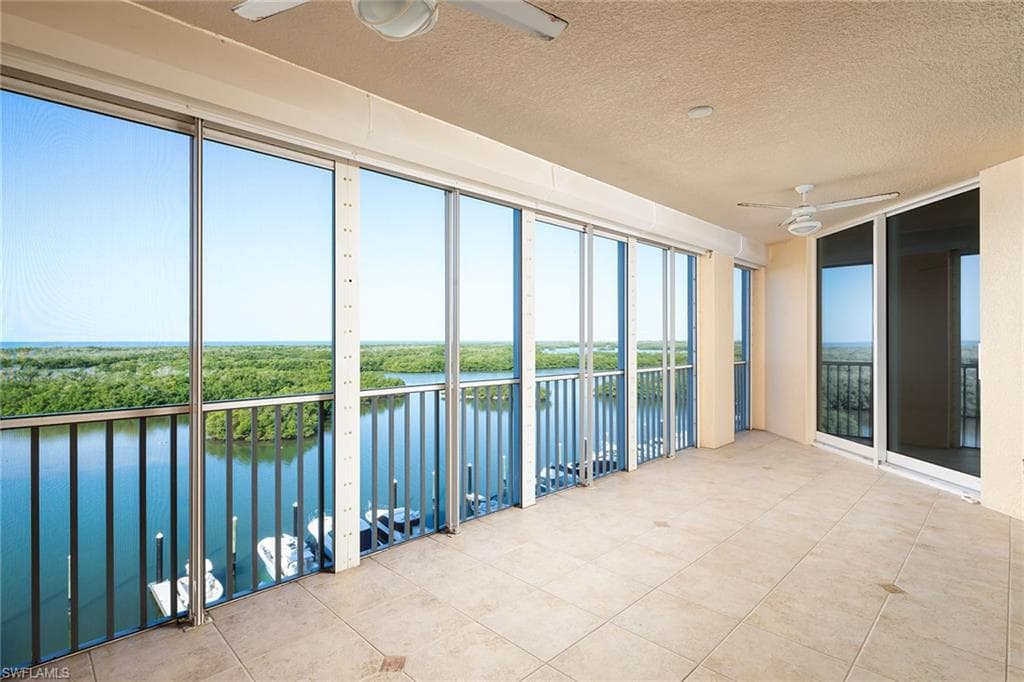 435 Dockside DR B703-8