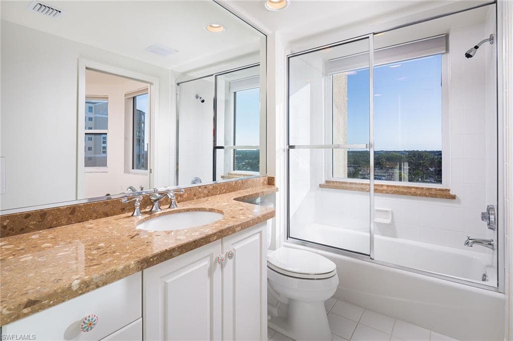 435 Dockside DR B703-25
