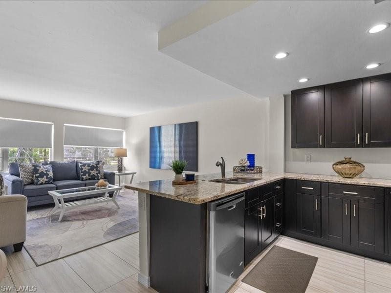 1084 Forest Lakes DR 7205-6