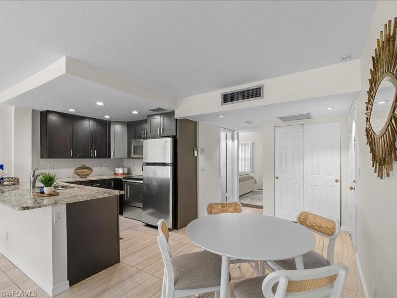 1084 Forest Lakes DR 7205-7