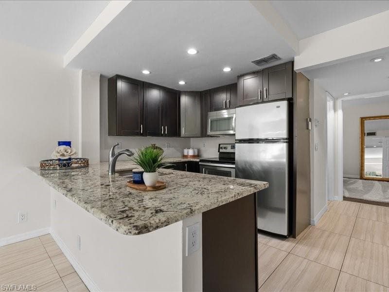 1084 Forest Lakes DR 7205-4