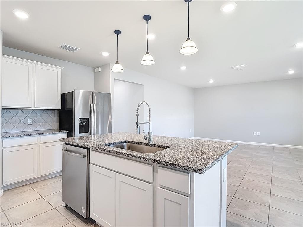 16056 Enclaves Cove DR-17