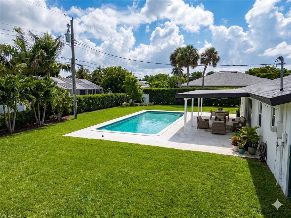 1463 Tanglewood PKWY-12