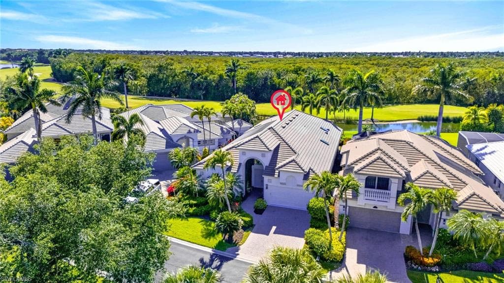 3296 LOOKOUT LN-32