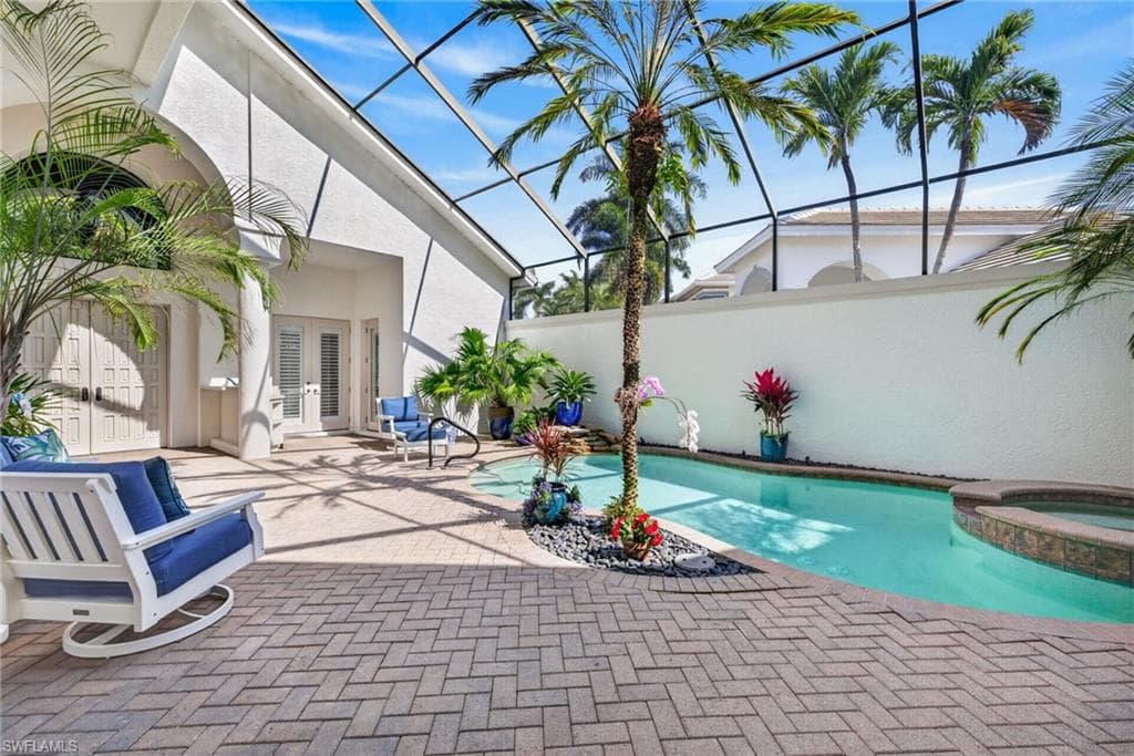 3296 LOOKOUT LN-30