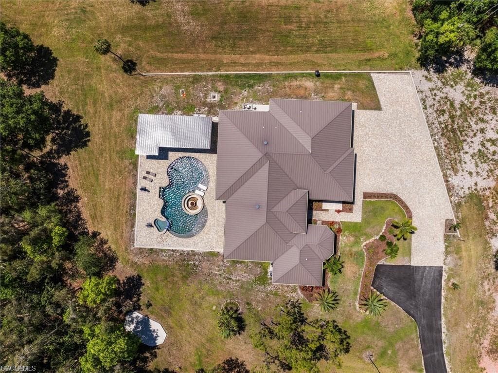 15860 Glendale LN-47