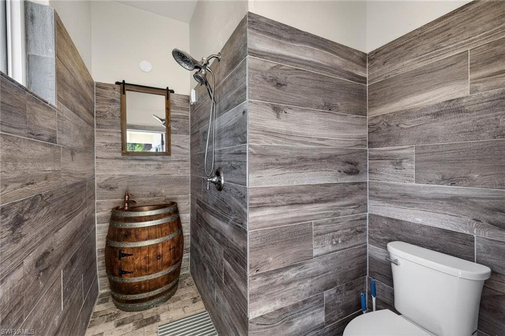 15860 Glendale LN-31