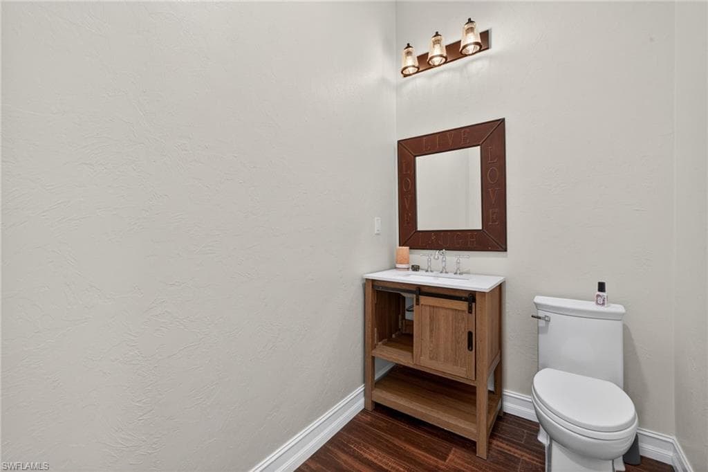 15860 Glendale LN-29