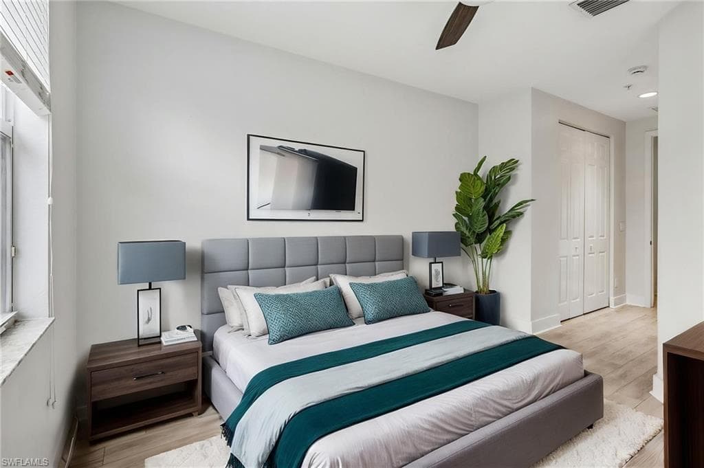 1410 Mariposa CIR 102-22
