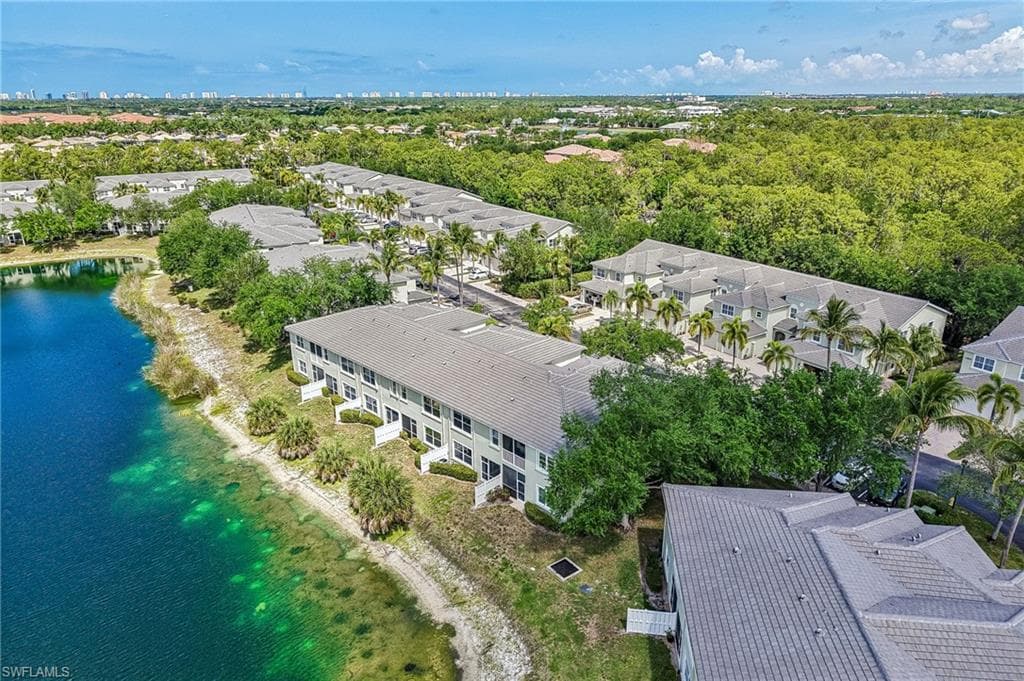 1410 Mariposa CIR 102-36