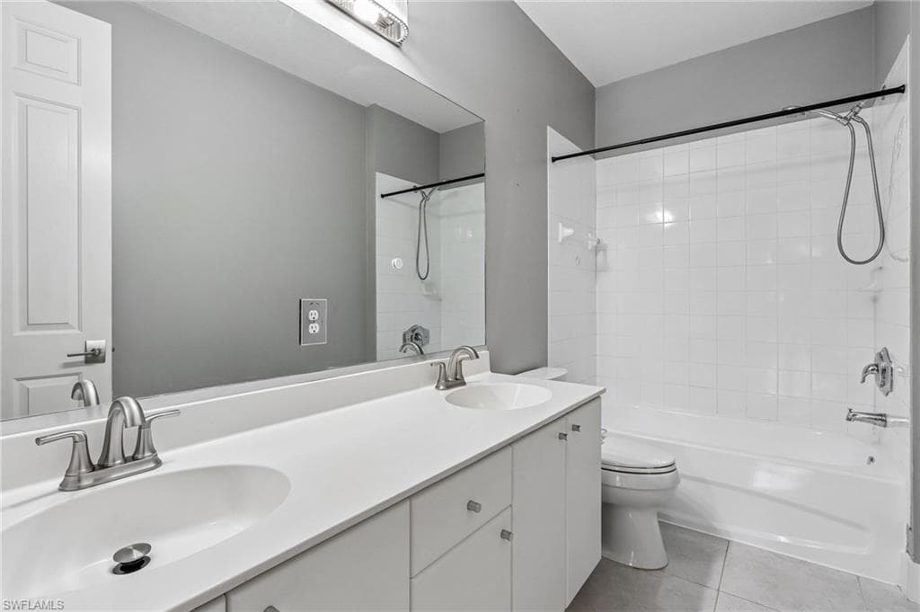 1410 Mariposa CIR 102-24