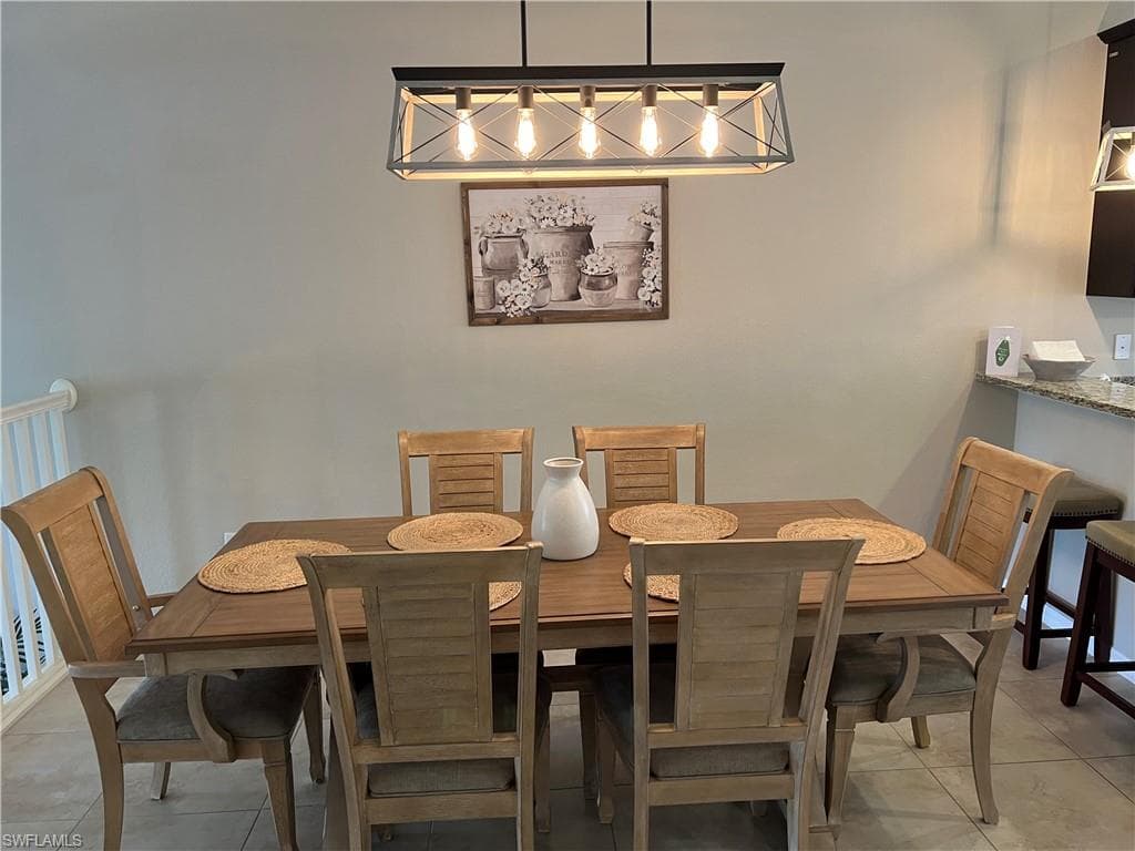 11875 Izarra WAY 8711-6