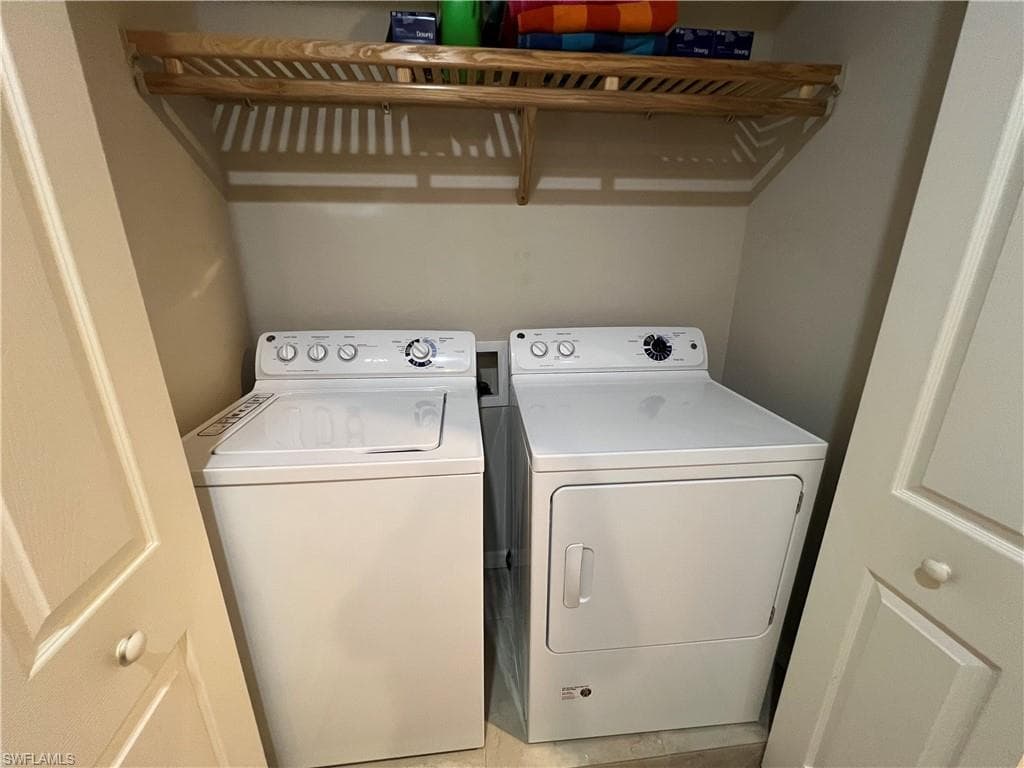 11875 Izarra WAY 8711-10