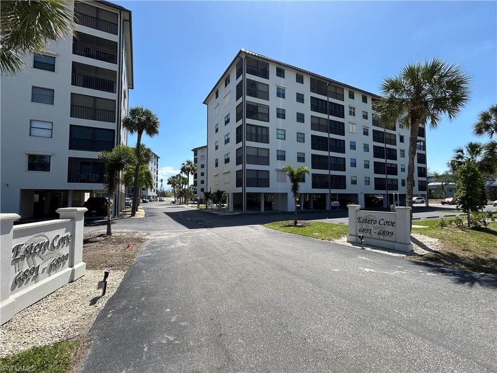 6899 Estero BLVD 232-3