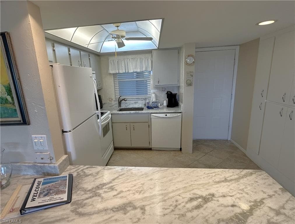 6899 Estero BLVD 232-11