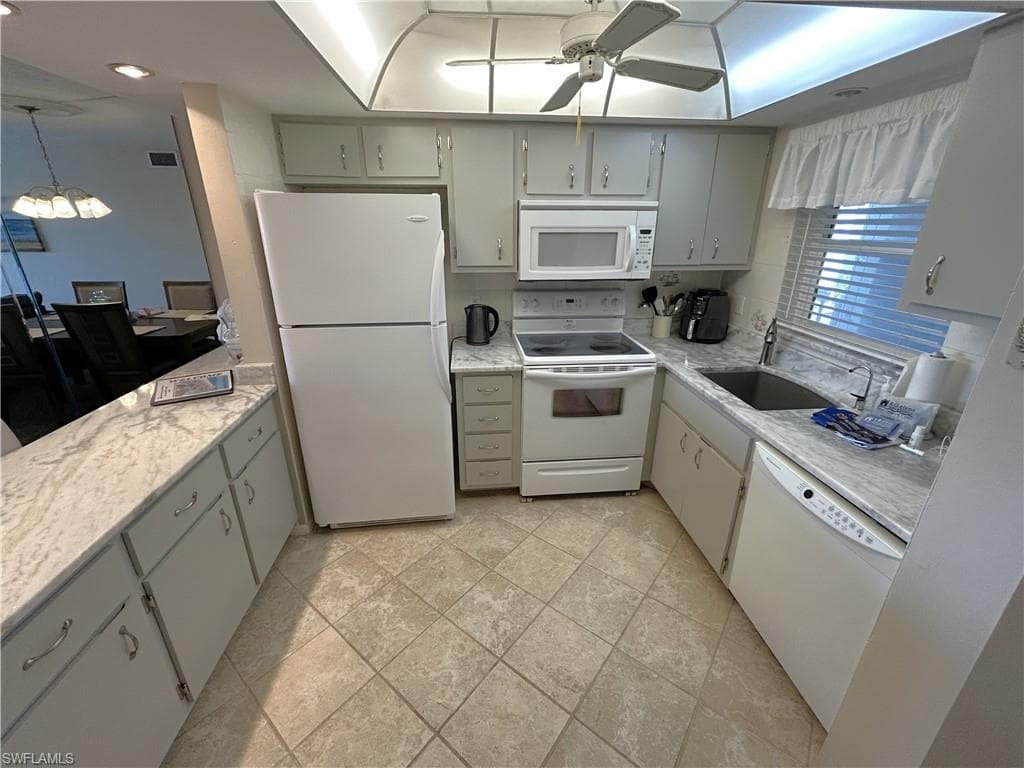 6899 Estero BLVD 232-8