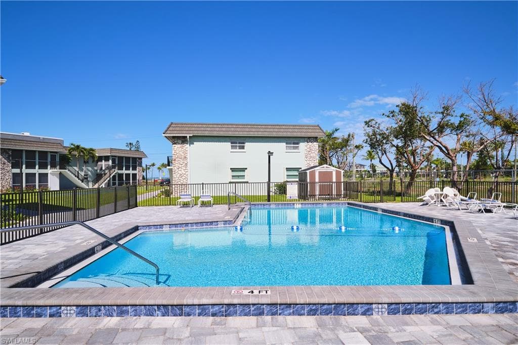 3045 Estero BLVD 6A-18