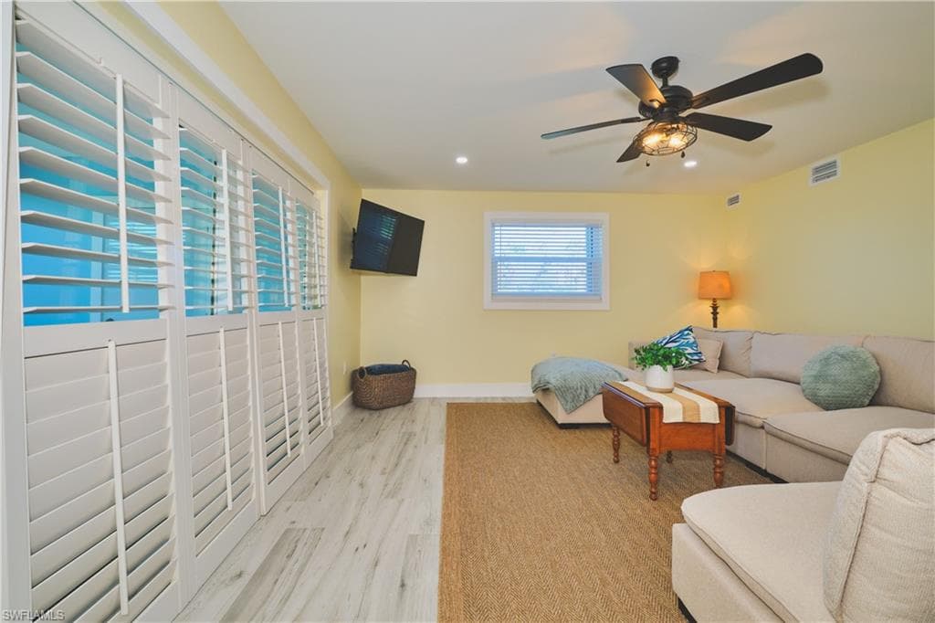 3045 Estero BLVD 6A-29