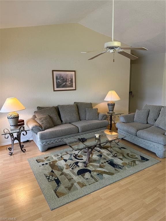 306 Emerald Bay CIR J5-12