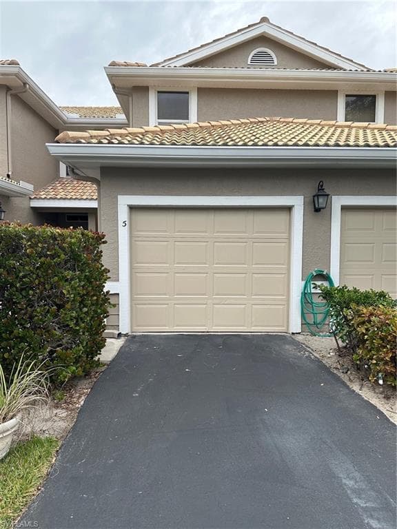 306 Emerald Bay CIR J5-3