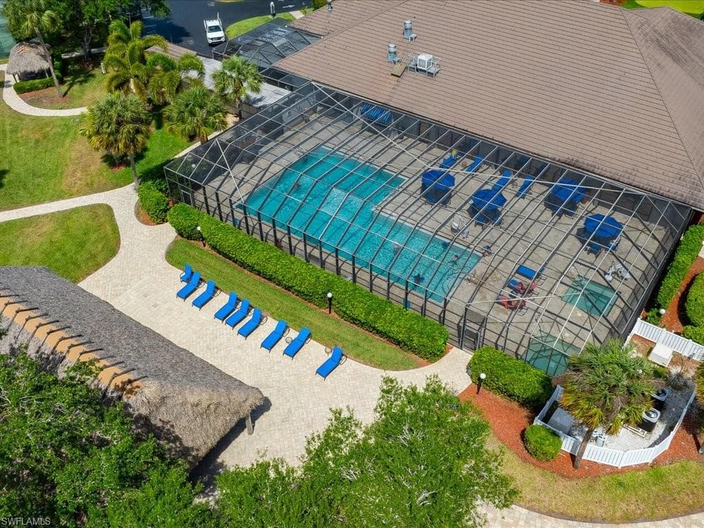 1022 Crystal Lake DR-6
