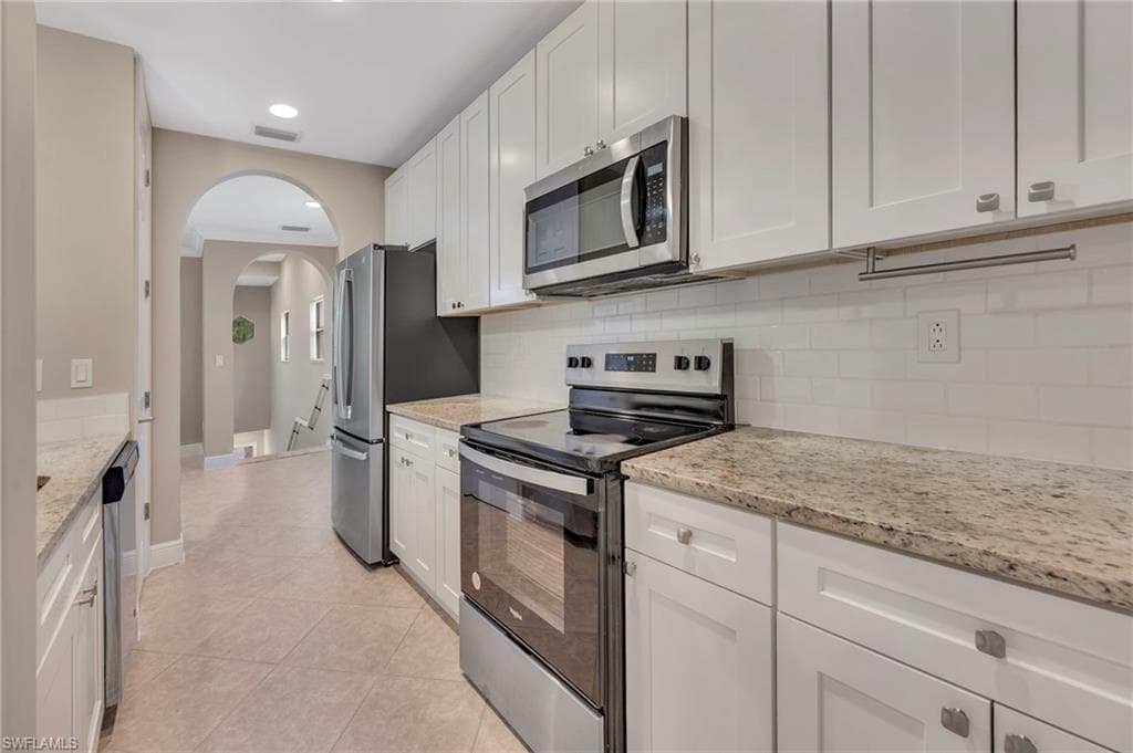 27035 Serrano WAY 201-2