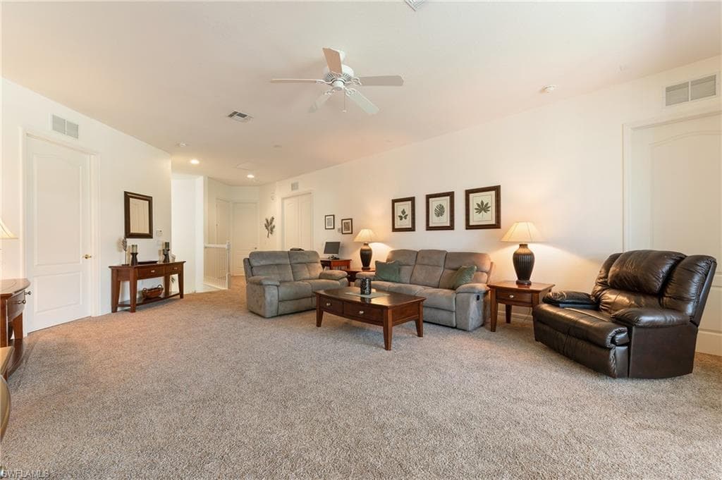 6011 Jonathans Bay CIR 402-7