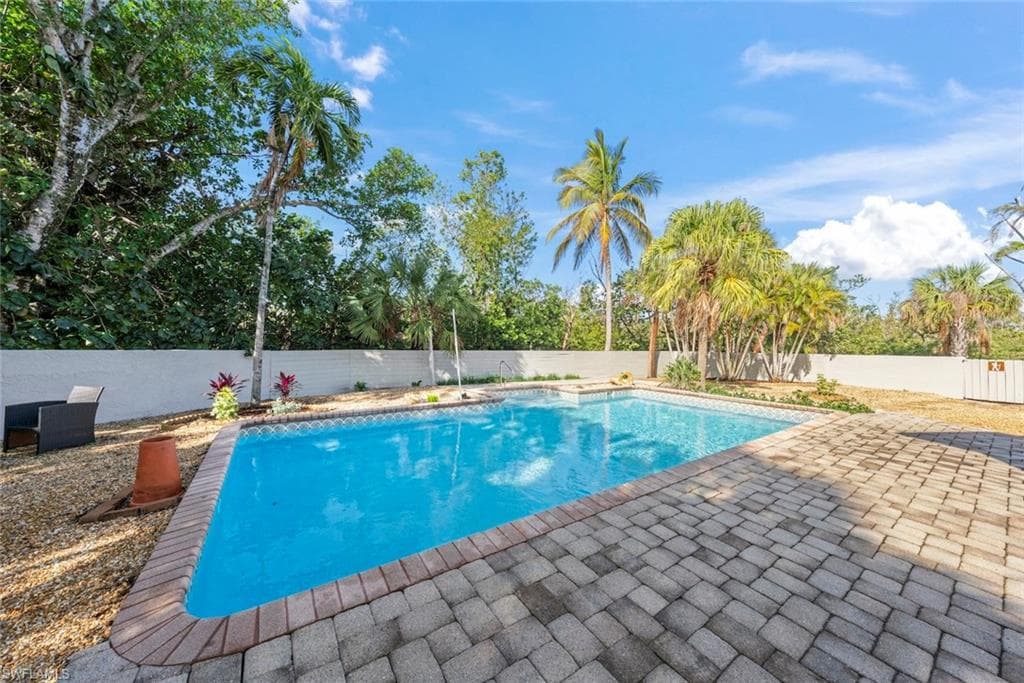 1410 Sand Castle RD-36