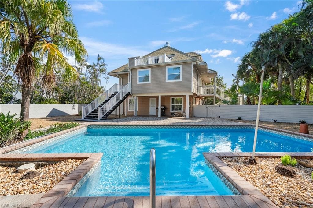 1410 Sand Castle RD-1