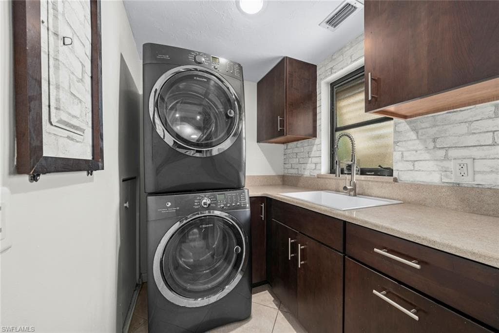 1410 Sand Castle RD-37