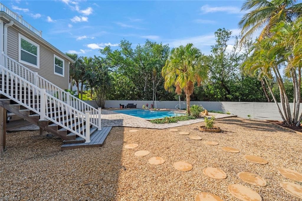 1410 Sand Castle RD-35