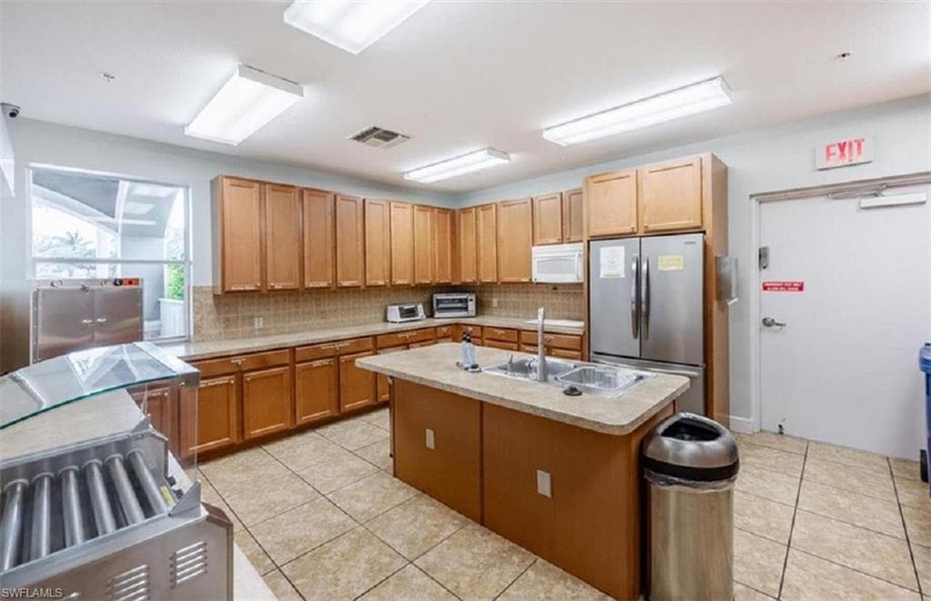 14775 Cranberry CT-36