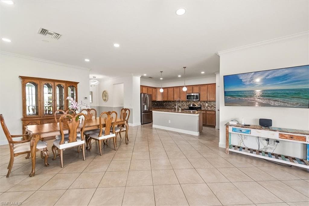 14775 Cranberry CT-10