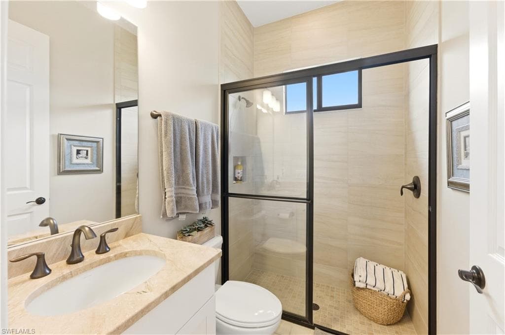 1467 Mockingbird DR-33