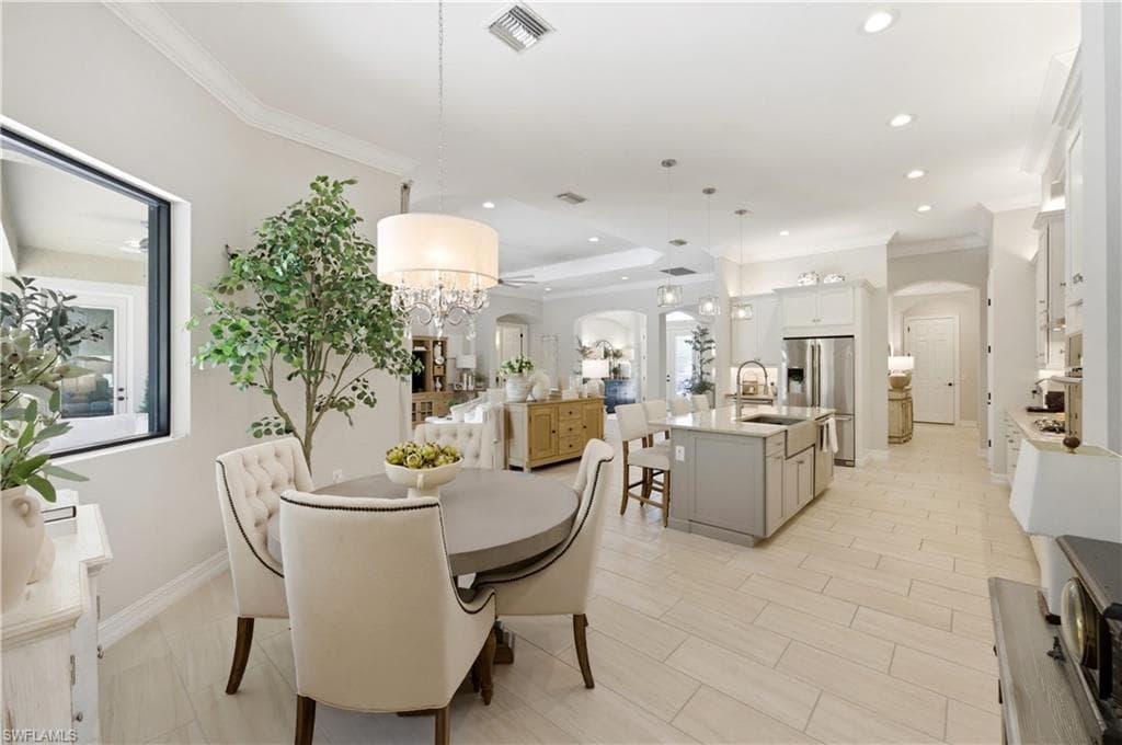 1467 Mockingbird DR-14