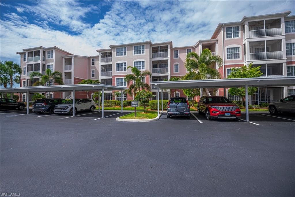 11700 Pasetto LN 102-2