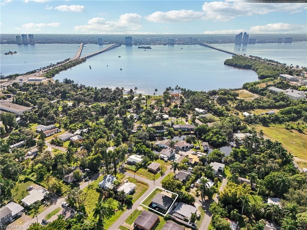 92 Oak ST-2