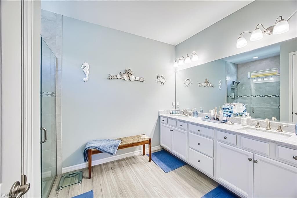 15280 Floresta LN-10