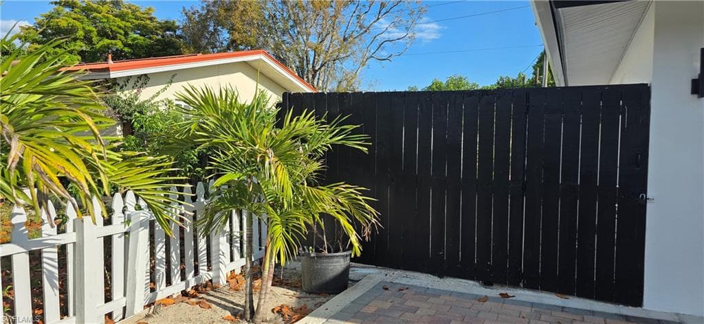 4148 23rd PL SW-5