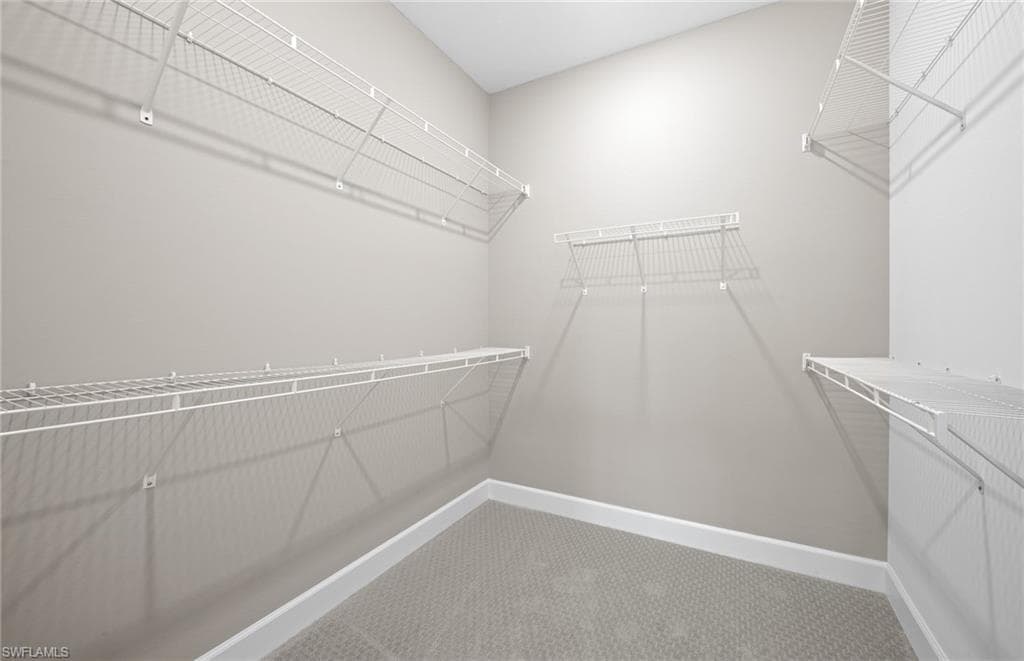 2114 Sequoia CT-8