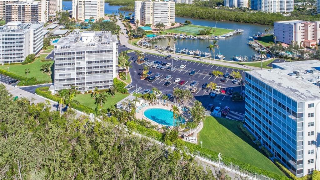 3 BLUEBILL AVE 610-1