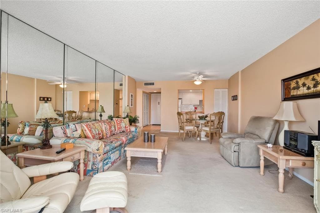 3 BLUEBILL AVE 610-8