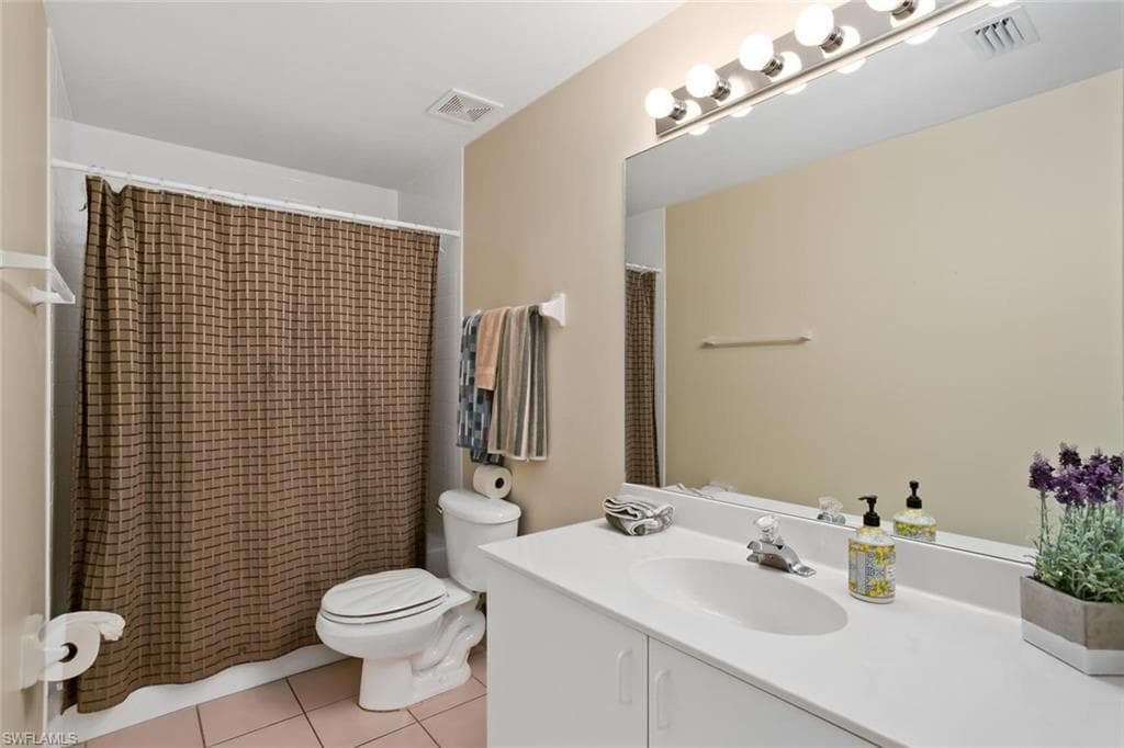 519 ROMA CT 306-13