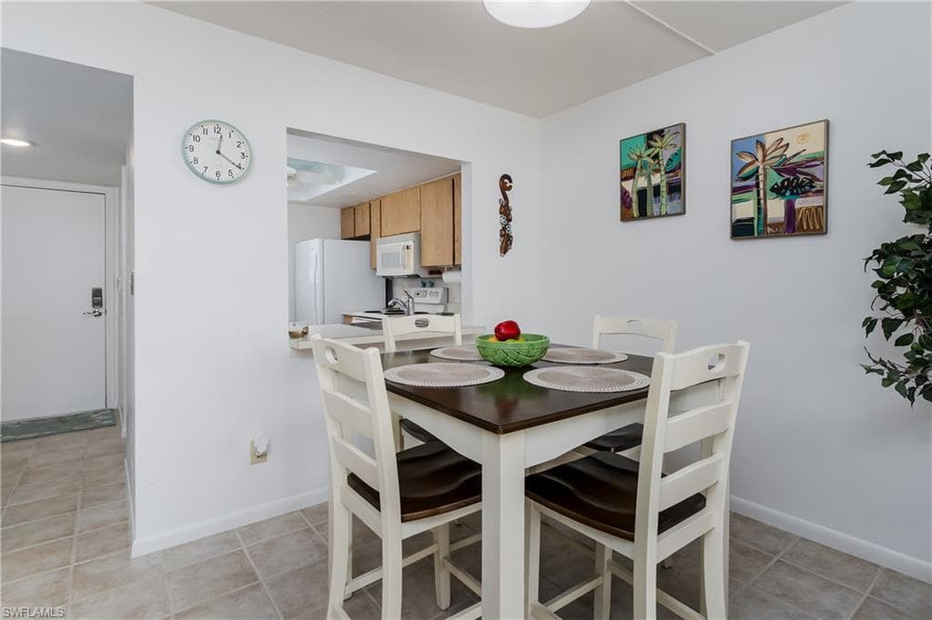1008 Manatee RD G106-6